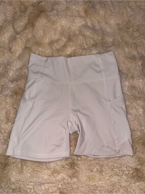 Women’s fabletics high-Waist White Active Shorts